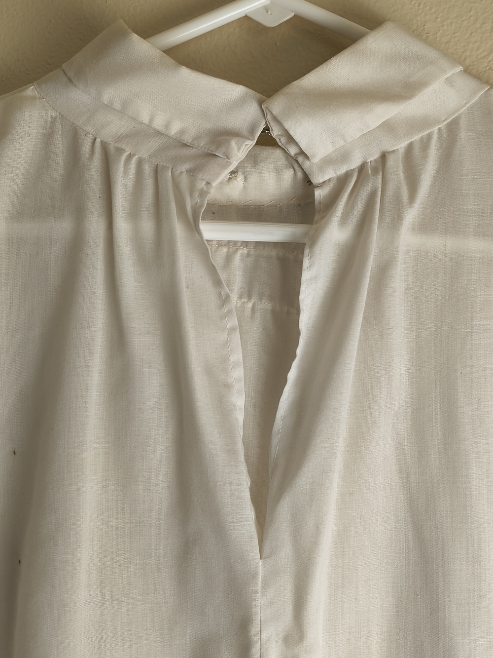 Vintage 70s handmade prairie Victorian white ruffled eyelet blouse - Picture 7 of 11